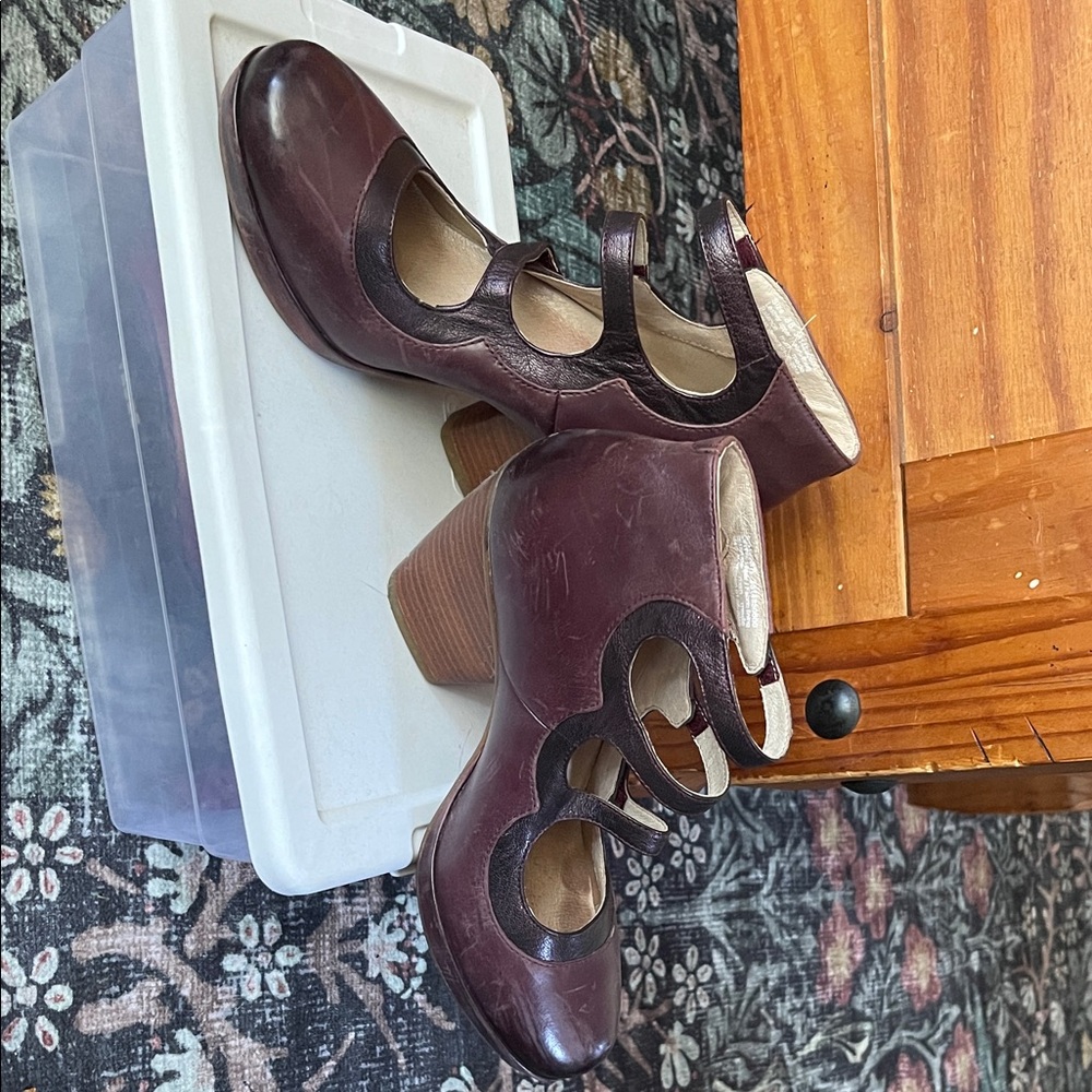 Dansko Burgundy Heeled Shoes